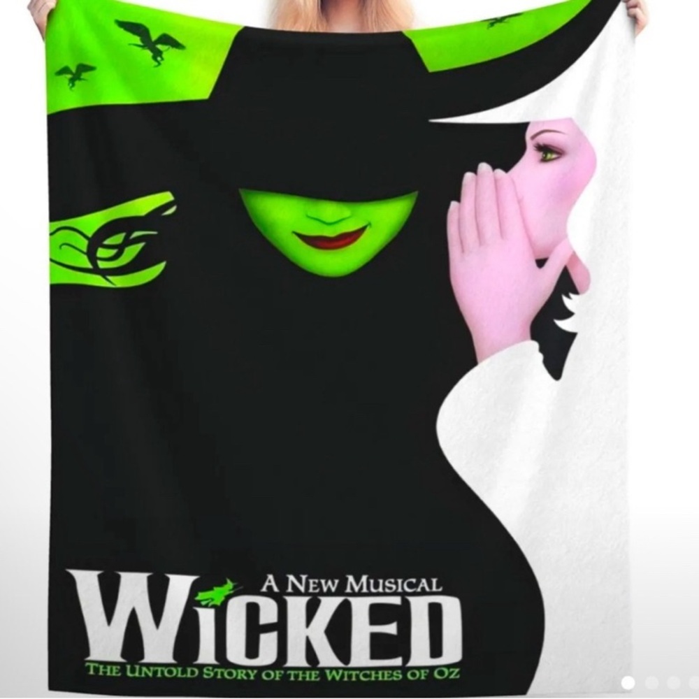 Wicked Musical Black and Green Throw Blanket